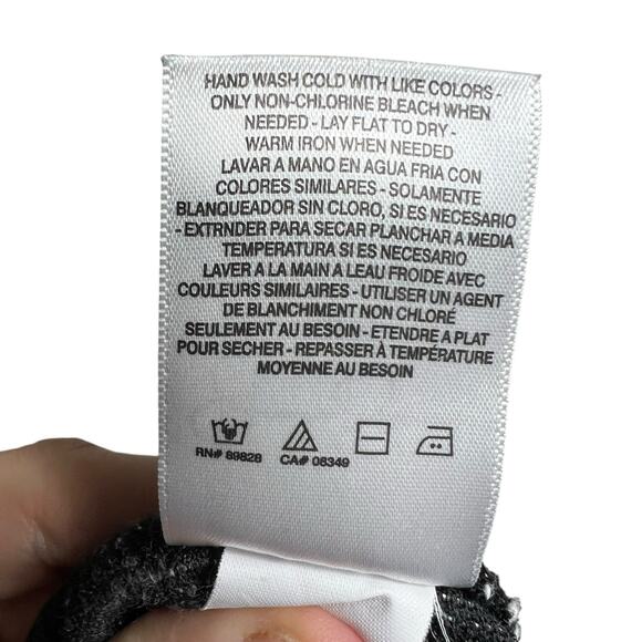 Jessica Simpson Fringe Open Front Cardigan 2X Black & White Knit, Soft Stylish - Picture 9 of 9